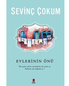 Evlerinin Önü