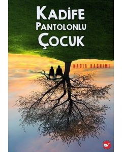Kadife Pantolonlu Çocuk