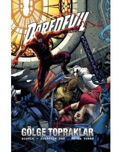 Daredevil - Gölge Topraklar (Ciltli)