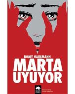 Marta Uyuyor